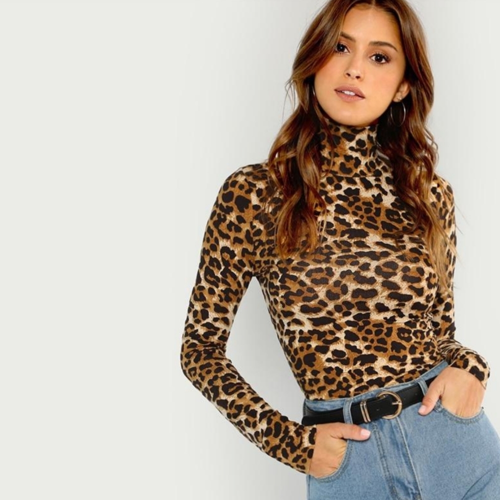 No 💥HP 11/25🥳 High Neck Leopard Print Fitted Top - Picture 3 of 6